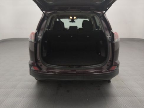 Used 2018 Toyota RAV4 LE image 29