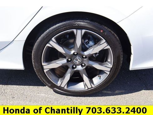 Certified 2025 Honda Civic Sport Touring image 29