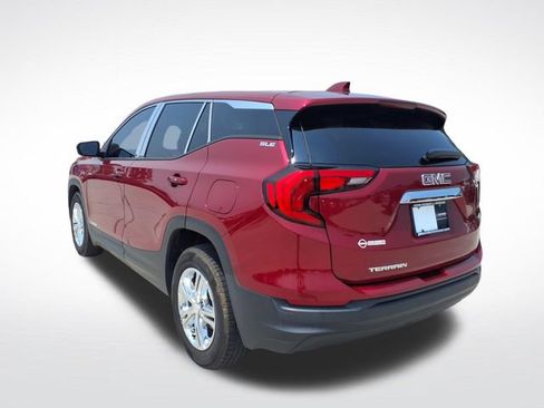 Used 2020 GMC Terrain SLE FWD image 16