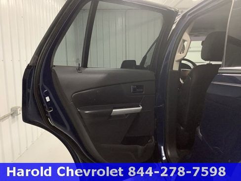 Used 2012 Ford Edge Limited w/ Vision Pkg image 12