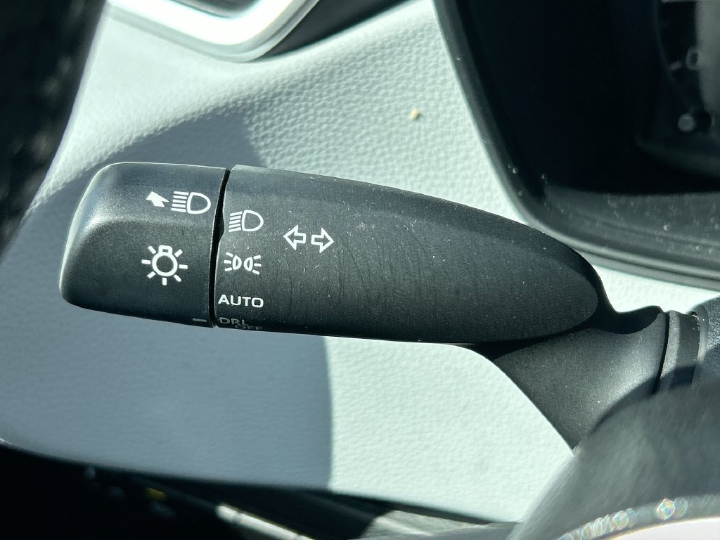 Used 2024 Toyota Corolla SE FWD image 20