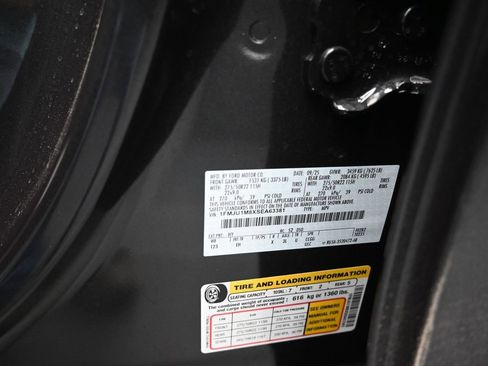 New 2025 Ford Expedition Platinum w/ Driver's Package image 20