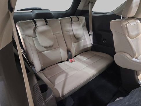 Used 2020 Ford Explorer Platinum w/ Premium Technology Package image 14