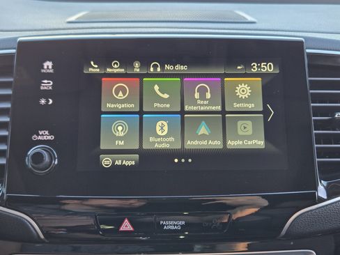 Used 2020 Honda Pilot Touring image 18