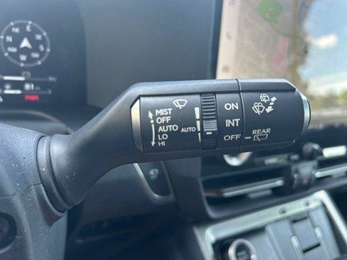 Certified 2025 Lexus GX 550 w/ Accessory Package (CT) AWD/4WD image 23