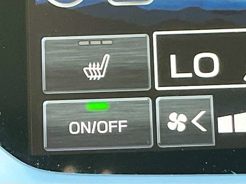 Used 2024 Subaru Ascent Limited AWD/4WD image 20