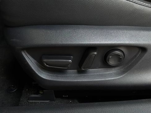 Used 2026 Toyota Camry SE FWD image 11