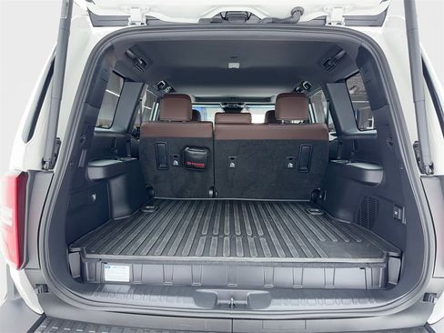 Used 2025 Toyota Land Cruiser w/ Premium Package image 12