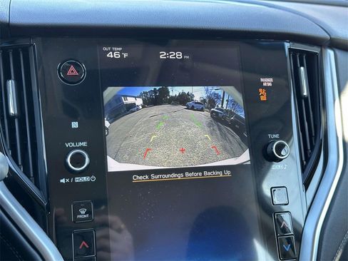 Used 2022 Subaru Legacy Premium image 4