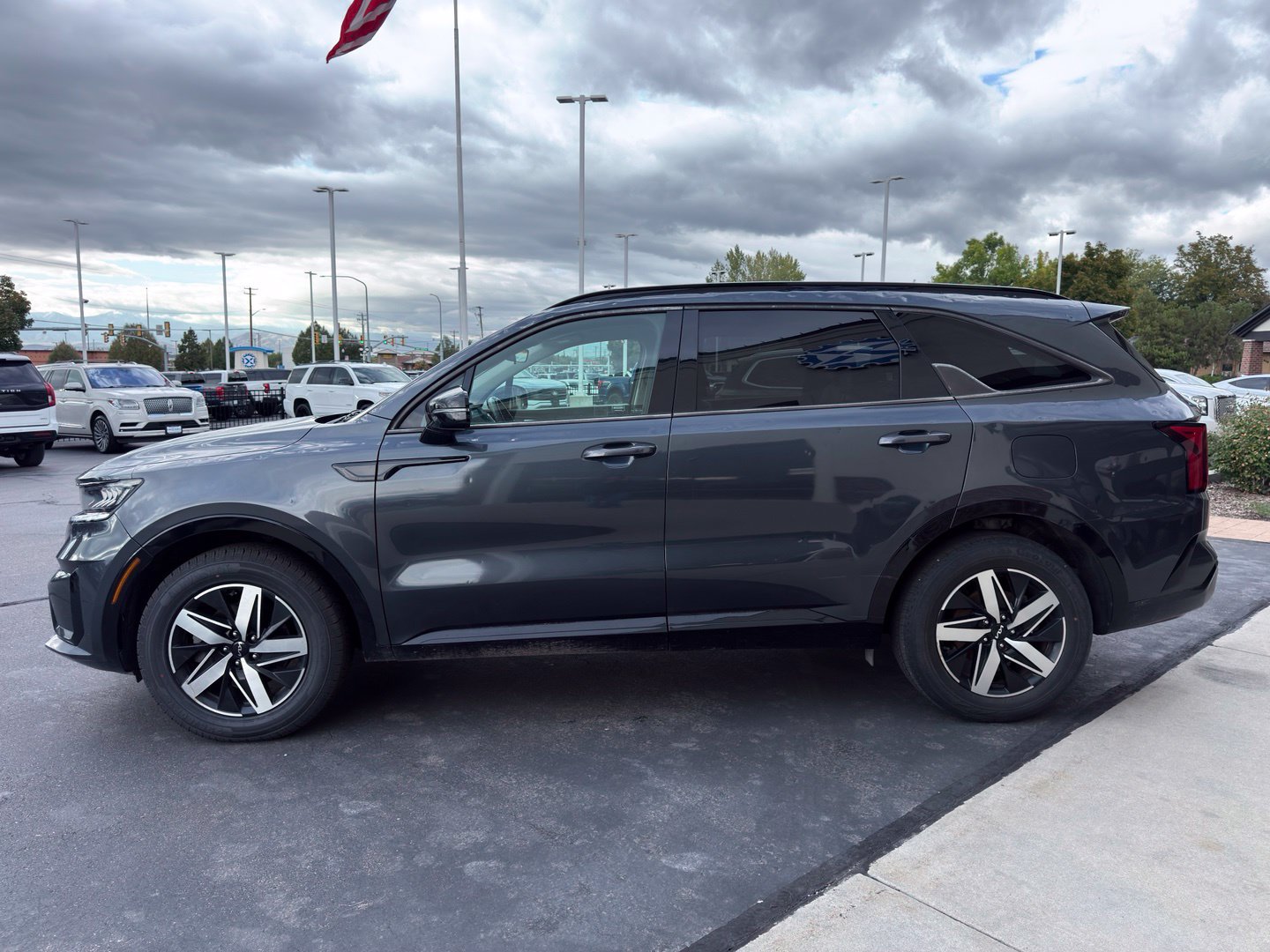 Used 2022 Kia Sorento S FWD image 21