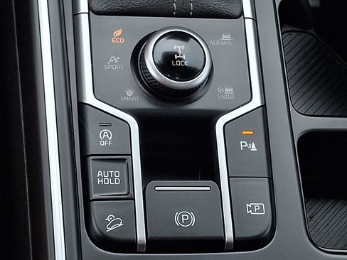 Used 2024 Kia Sorento X-Line EX AWD/4WD image 29