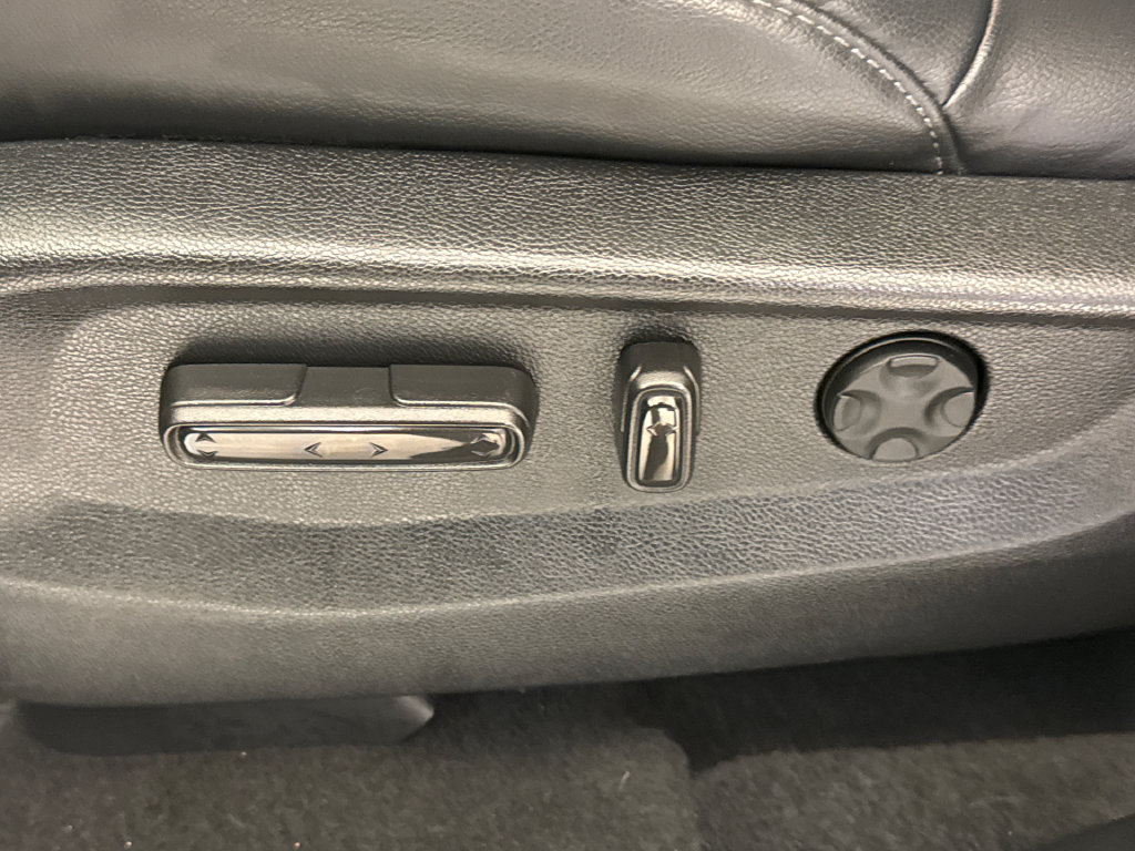 Certified 2021 Honda CR-V EX-L image 24