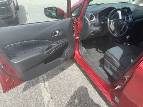 Used 2016 Nissan Versa Note SV FWD image 15