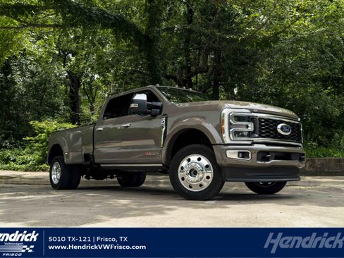 Used 2026 Ford F450 Platinum w/ Platinum Plus Package AWD/4WD image 1