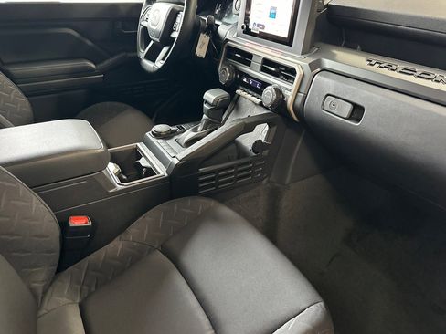 New 2026 Toyota Tacoma SR5 image 17