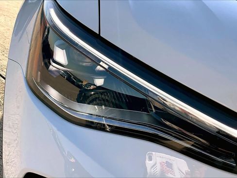 New 2026 Volkswagen Taos S image 13