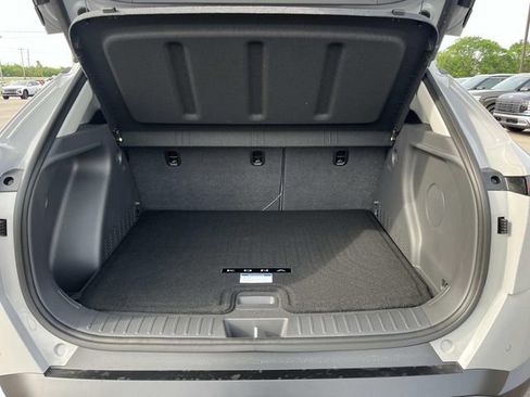 New 2026 Hyundai Kona Limited FWD image 11