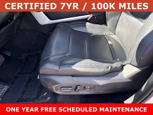 Used 2024 Toyota Tundra Platinum AWD/4WD image 15