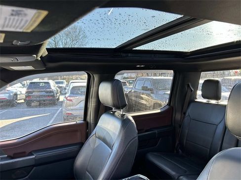 Used 2022 Ford F150 Lariat image 26