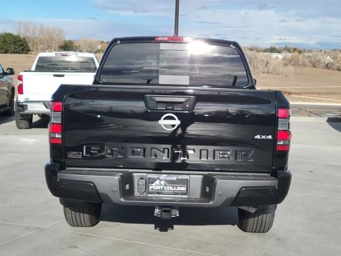 New 2026 Nissan Frontier SV image 9