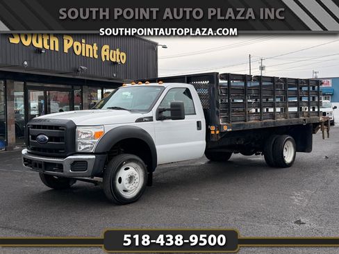Used 2016 Ford F550 2WD Regular Cab Super Duty image 1