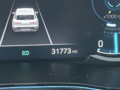 Used 2023 Genesis GV70 2.5T w/ Advanced Package image 25