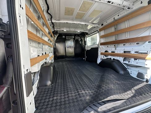 Used 2024 Ford Transit 250 Low Roof w/ Exterior Upgrade Package image 28