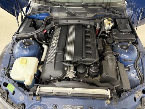 Used 2001 BMW Z3 2.5i RWD image 10