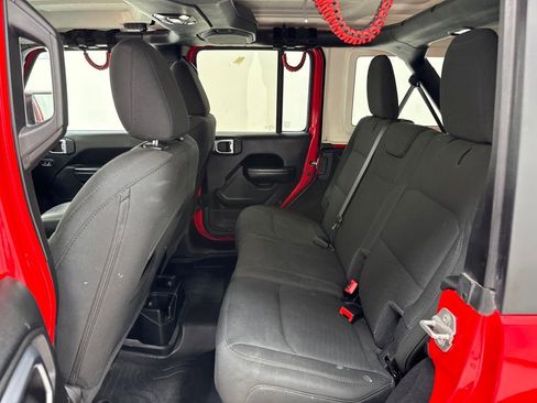 Used 2020 Jeep Wrangler Unlimited Sport S image 16