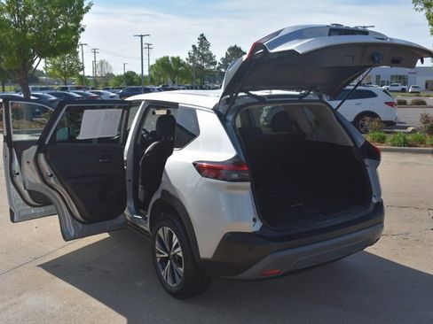 Used 2023 Nissan Rogue SV AWD/4WD image 16