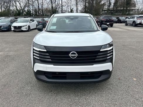 New 2026 Nissan Kicks S image 8