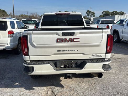 Used 2023 GMC Sierra 2500 Denali image 5