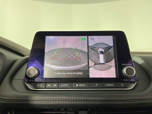 Used 2021 Nissan Rogue SV w/ Premium Package image 26