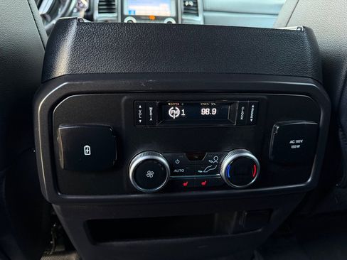 Used 2019 Ford Expedition Max Limited image 20