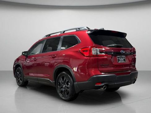 Used 2025 Subaru Ascent Bronze Edition w/ Onyx Package AWD/4WD image 5