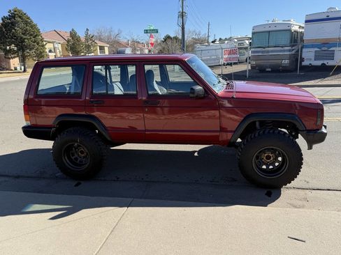 Used 1999 Jeep Cherokee SE image 6