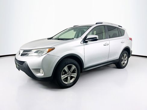 Used 2015 Toyota RAV4 XLE image 3