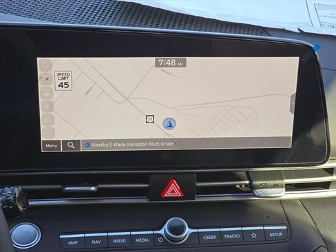New 2026 Hyundai Elantra Limited FWD image 17