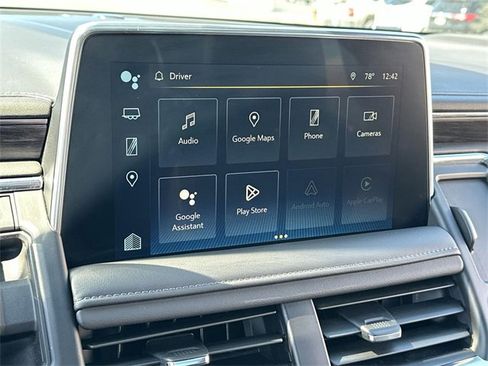 Used 2024 Chevrolet Tahoe Z71 w/ Off-Road Capability Package image 13