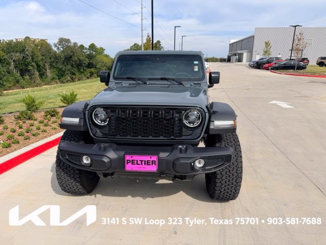 Used 2025 Jeep Wrangler Unlimited Sport AWD/4WD image 2
