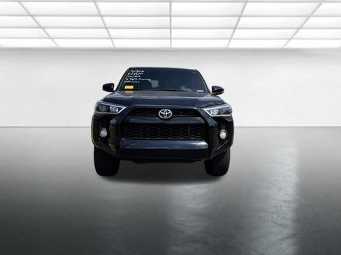 Used 2016 Toyota 4Runner SR5 Premium AWD/4WD image 10