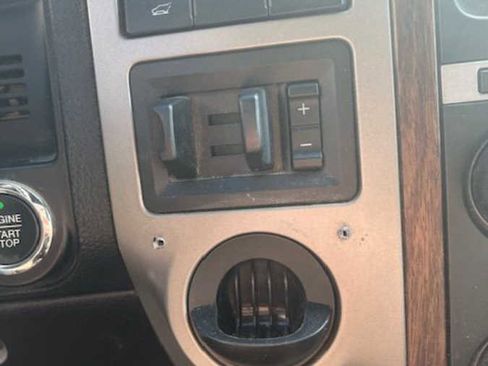 Used 2015 Ford Expedition King Ranch image 7
