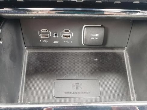 Used 2023 Jeep Grand Cherokee L Laredo AWD/4WD image 21