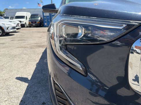 Used 2018 GMC Terrain SLE FWD image 25