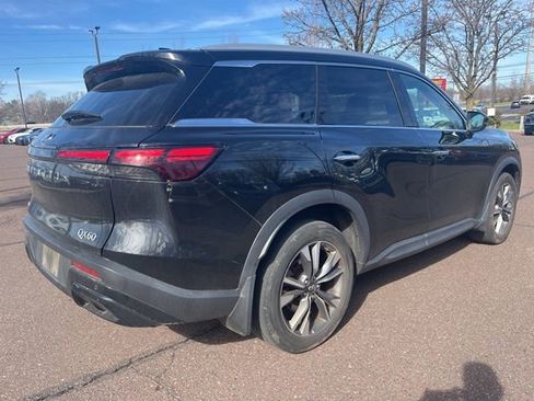 Certified 2023 INFINITI QX60 Luxe image 3