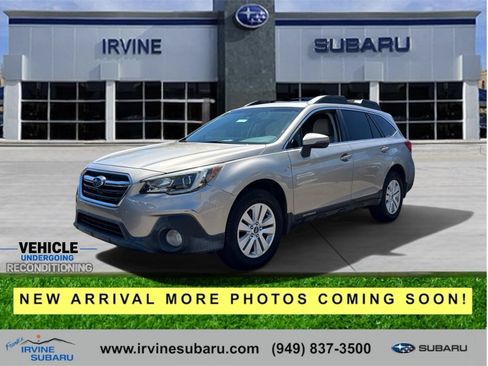 Used 2019 Subaru Outback 2.5i Premium w/ Popular Package #2 AWD/4WD image 1