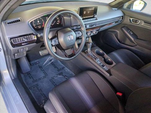 Used 2025 Honda Civic Sport image 10