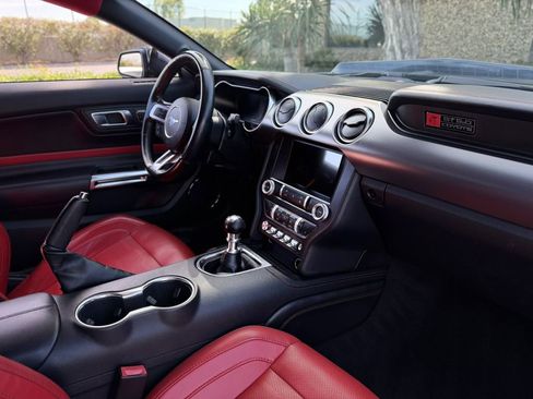 Used 2021 Ford Mustang GT Premium w/ Equipment Group 401A RWD image 29