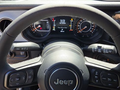 New 2026 Jeep Wrangler Willys AWD/4WD image 22