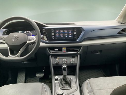 Used 2022 Volkswagen Taos SE image 20